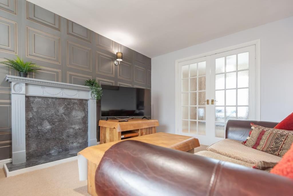 Leed City Centre - Armley Wortley Лідс Екстер'єр фото