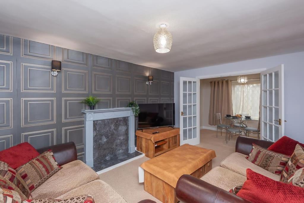 Leed City Centre - Armley Wortley Лідс Екстер'єр фото